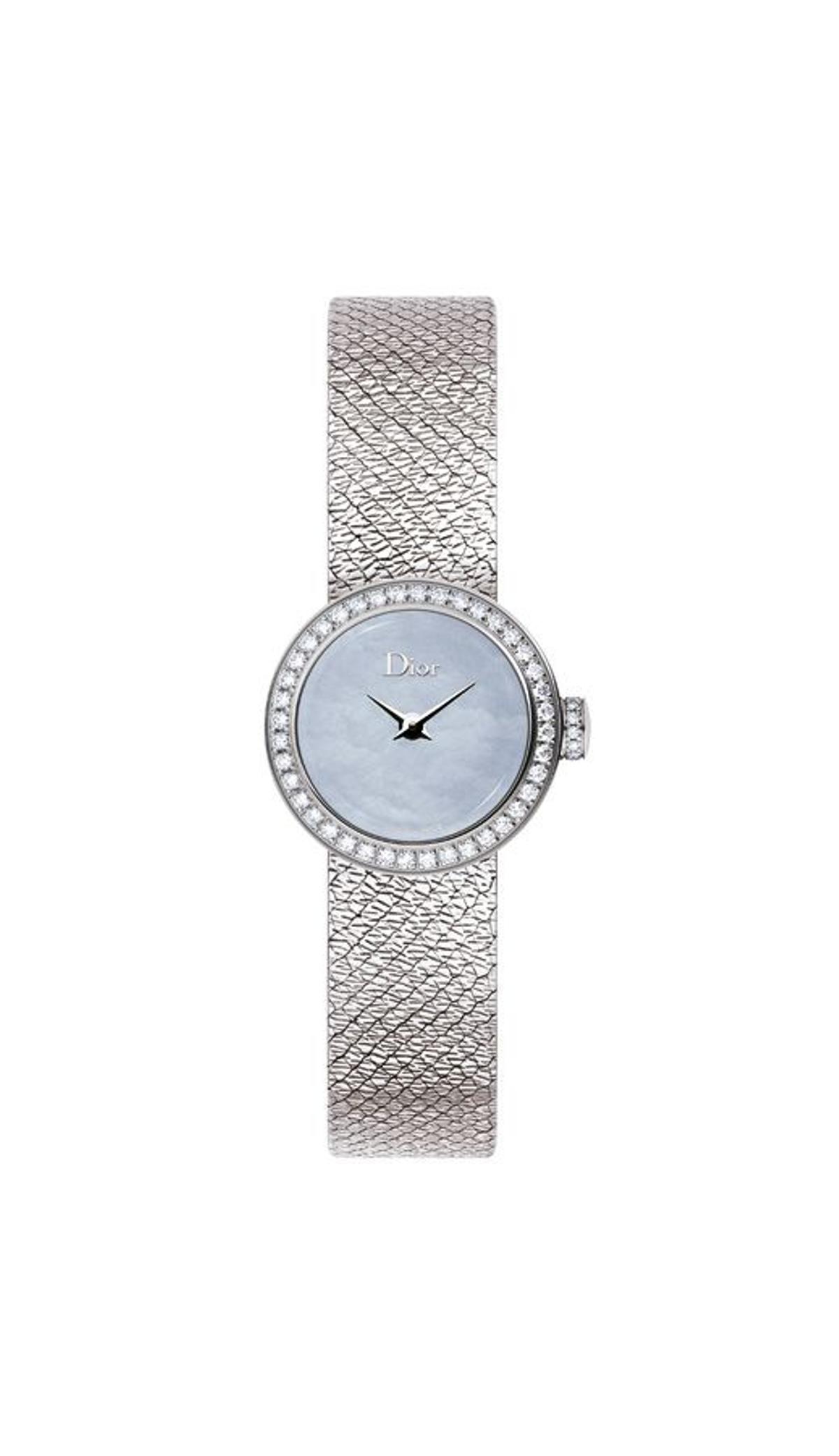 Dior La Mini D Satine: reloj de acero con esfera perla
