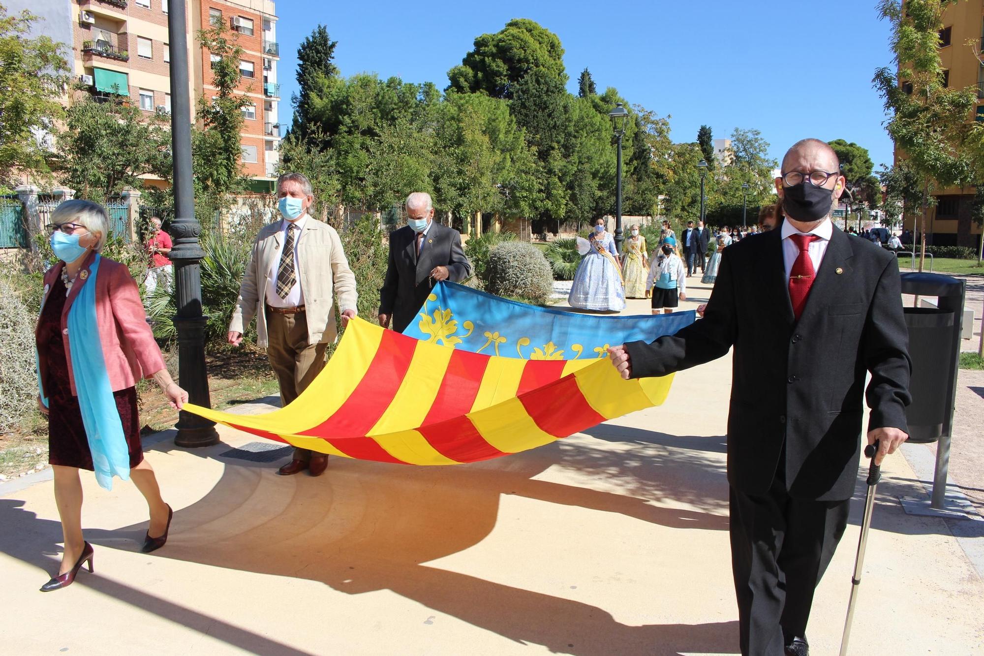 Homenaje a la Senyera en Benimàmet