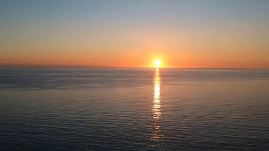 Sonnenuntergang in der Delta-Bucht auf Mallorca