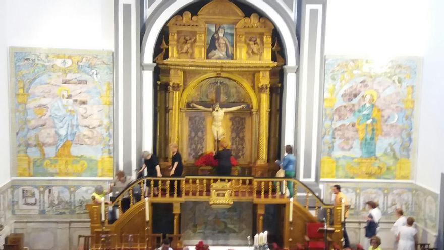 Zalamea de la Serena vive sus fiestas de la Cruz con Antonio Orozco y su histórico rodeo equino