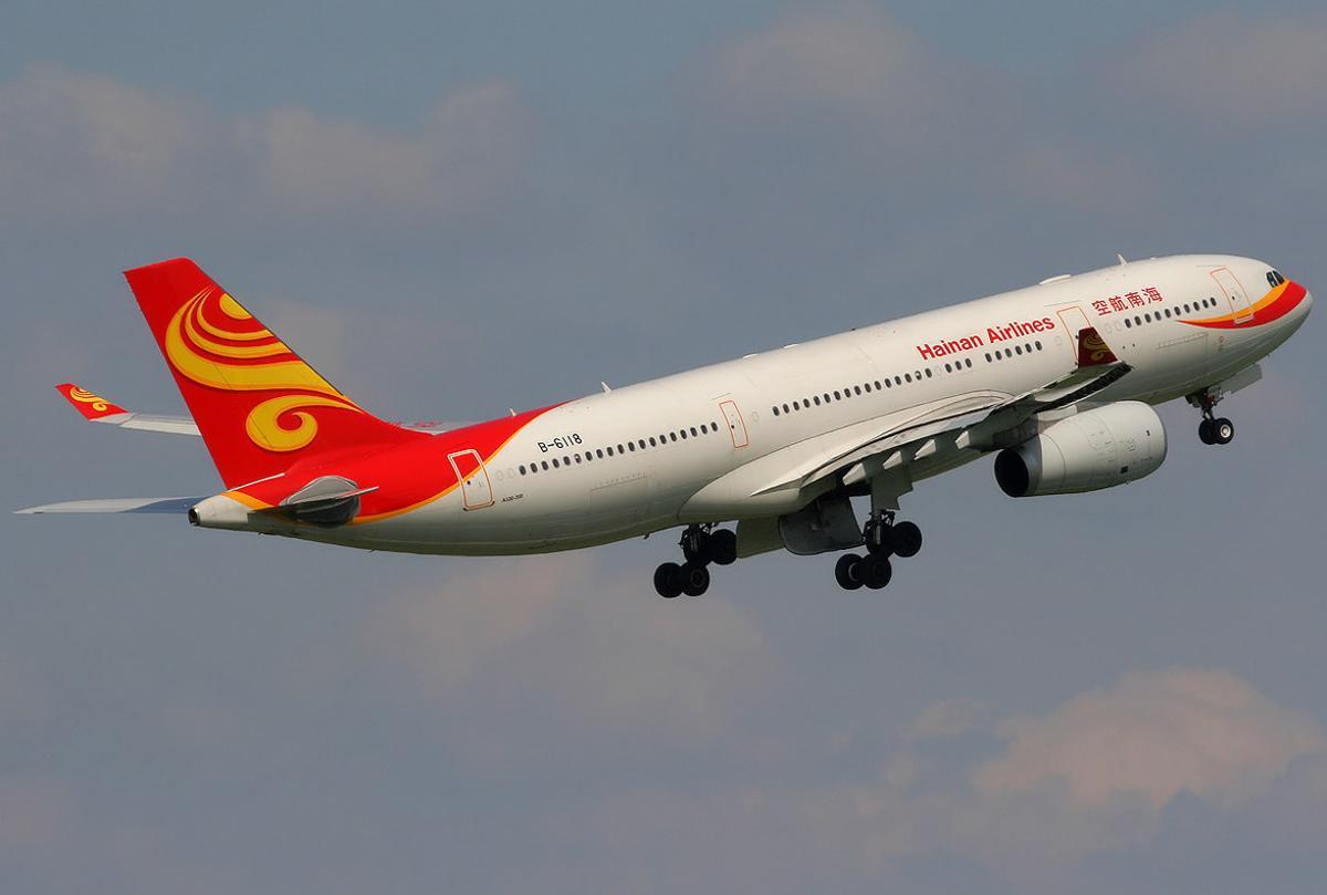 hainan airlines airbus a330-243 b-6118 spijkers
