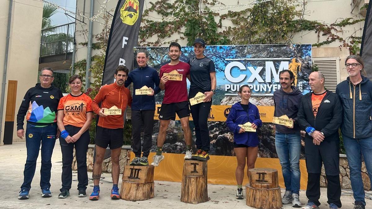 Podio con los primeros clasificados en la CxM Puigpunyent