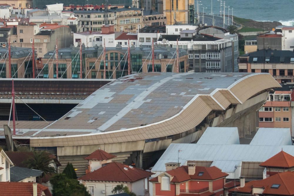 Daños en el estadio de Riazor por el temporal