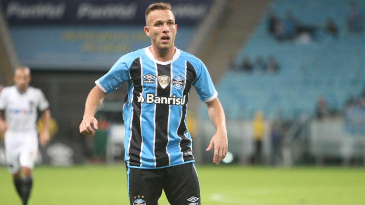 La sentimental despedida de Arthur de Gremio, el club de su corazón