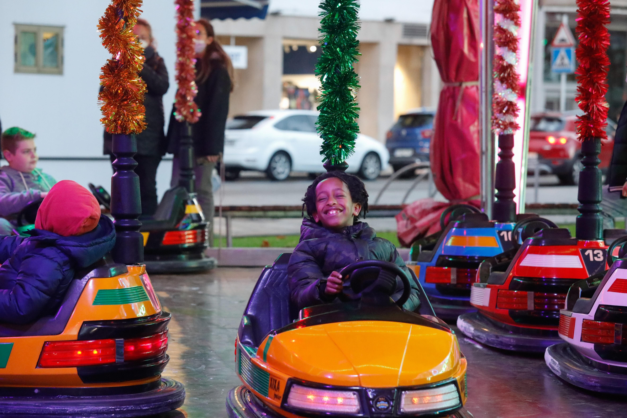 La gran diversión para la Navidad en Avilés: una atracción única en Asturias, un viaje a Laponia y un tobogán de 30 metros