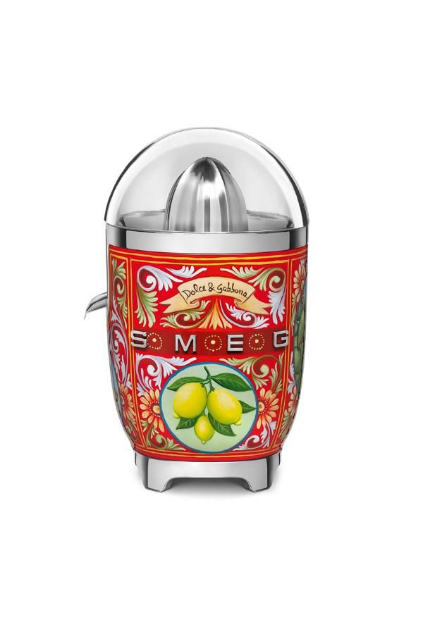 D&G y Smeg: Exprimidor