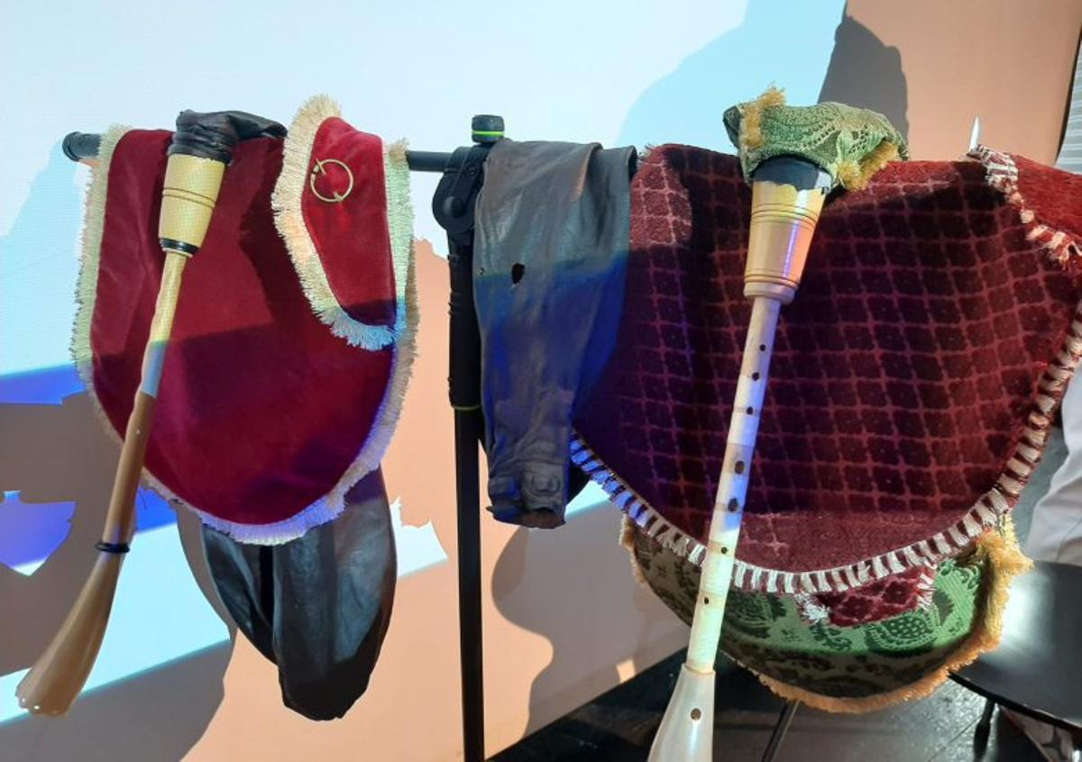 Las dos gaitas presentadas.