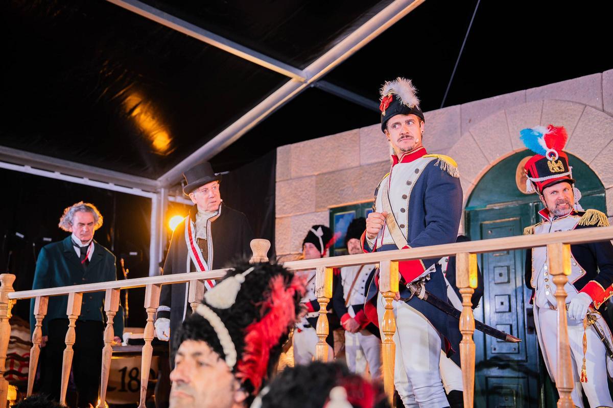 El ejército de Napoleón toma la Villa de Vigo: así arrancó la fiesta de la Reconquista El ejército de Napoleón toma la Villa de Vigo: así arrancó la fiesta de la Reconquista