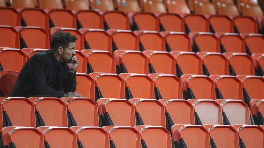 Simeone abre la puerta a su salida por primera vez