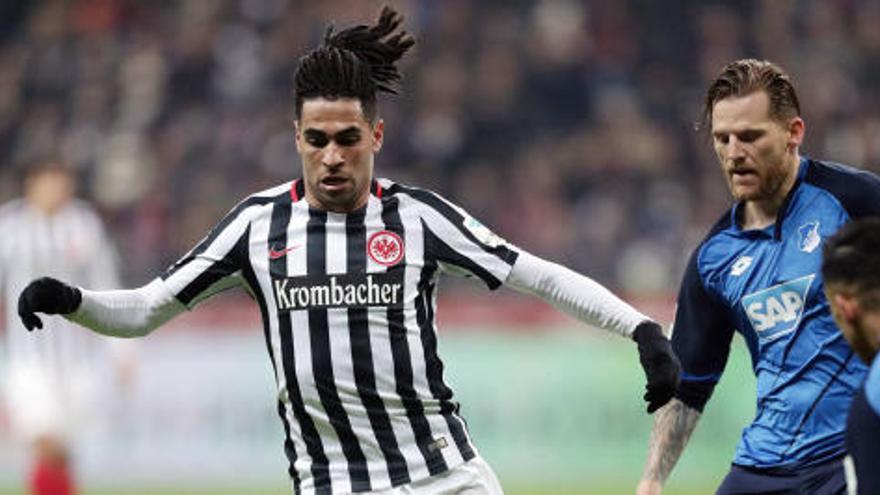 Omar Mascarell  ha explotado definitivamente en el Eintracht de Fráncfort
