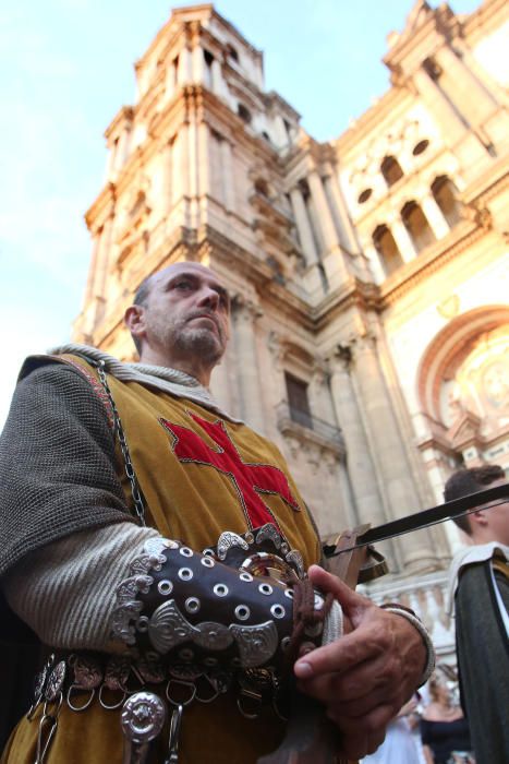 La cabalgata histórica ha puesto fin a la semana grande de la ciudad con la recreación de la toma de Málaga por los Reyes Católicos en 1487, un acontecimiento que motiva los festejos de agosto