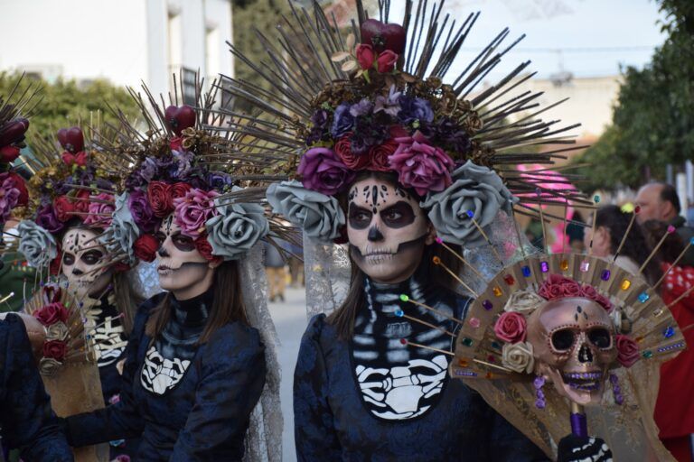 Las calles de Humilladero se llenan de Carnaval