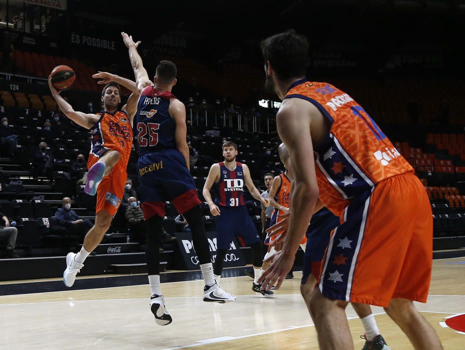 Valencia Basket Club - TD Systems Baskonia