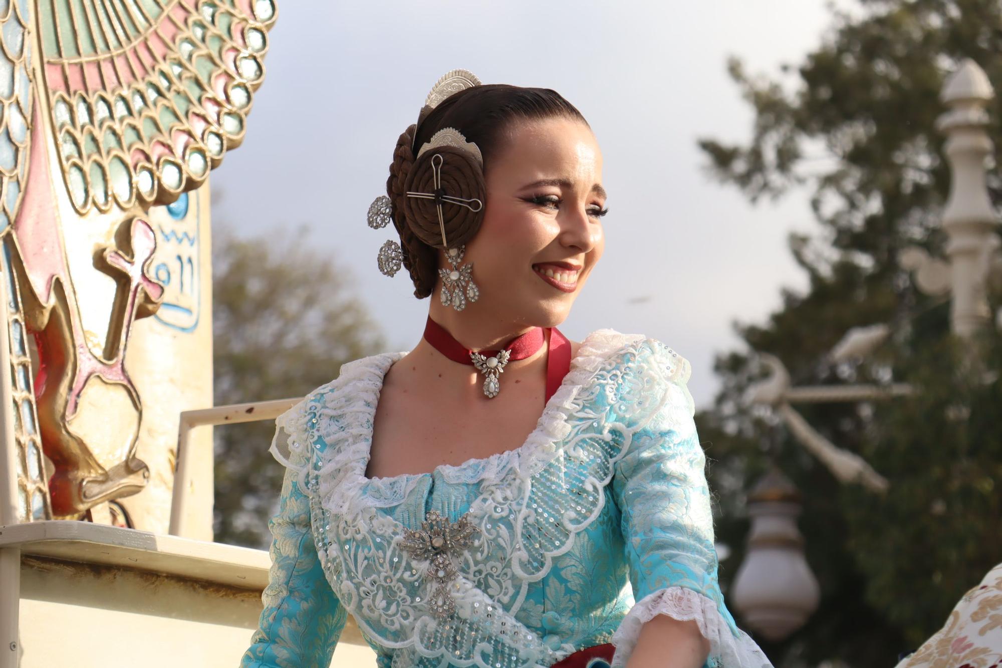 La Batalla de Flores de las candidatas a Falleras Mayores de València