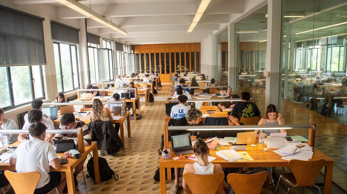 La Avaliación do Bacharelato para o Acceso á Universidade (ABAU) se celebrará los próximos 2, 3 y 4 de junio en la ciudad y marcará el futuro académico de miles de jóvenes