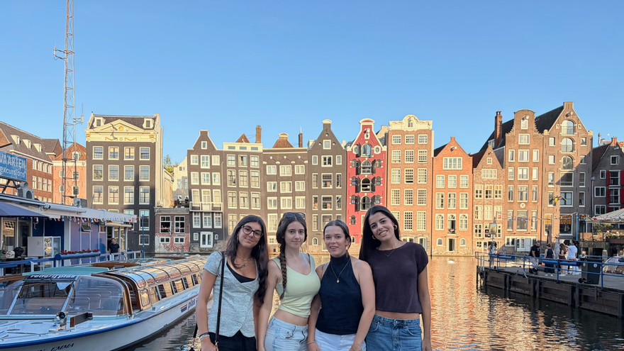 El Interrail se afianza entre los jóvenes de A Coruña gracias a las agencias: "Se trata de dar seguridad a los padres"