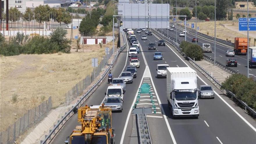 La DGT prevé un millón de desplazamientos por Andalucía desde el viernes por el 28-F
