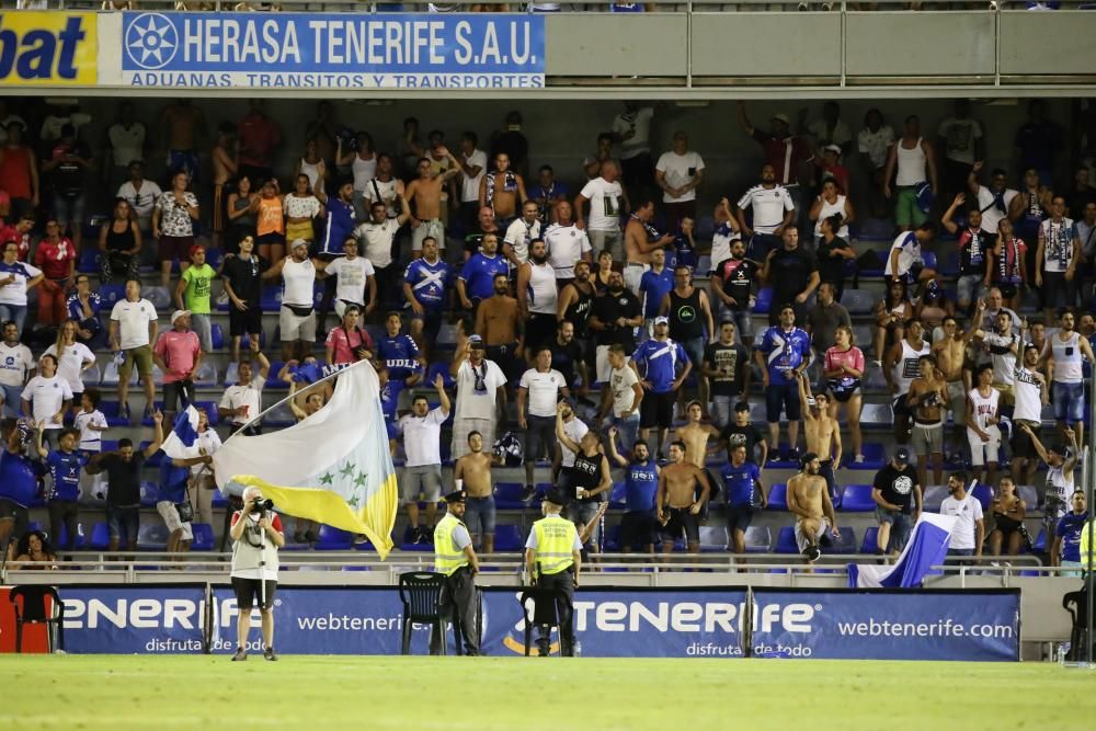 Delia Padrón Partido Copa Mahou entre el Tenerife y Las Palmas.