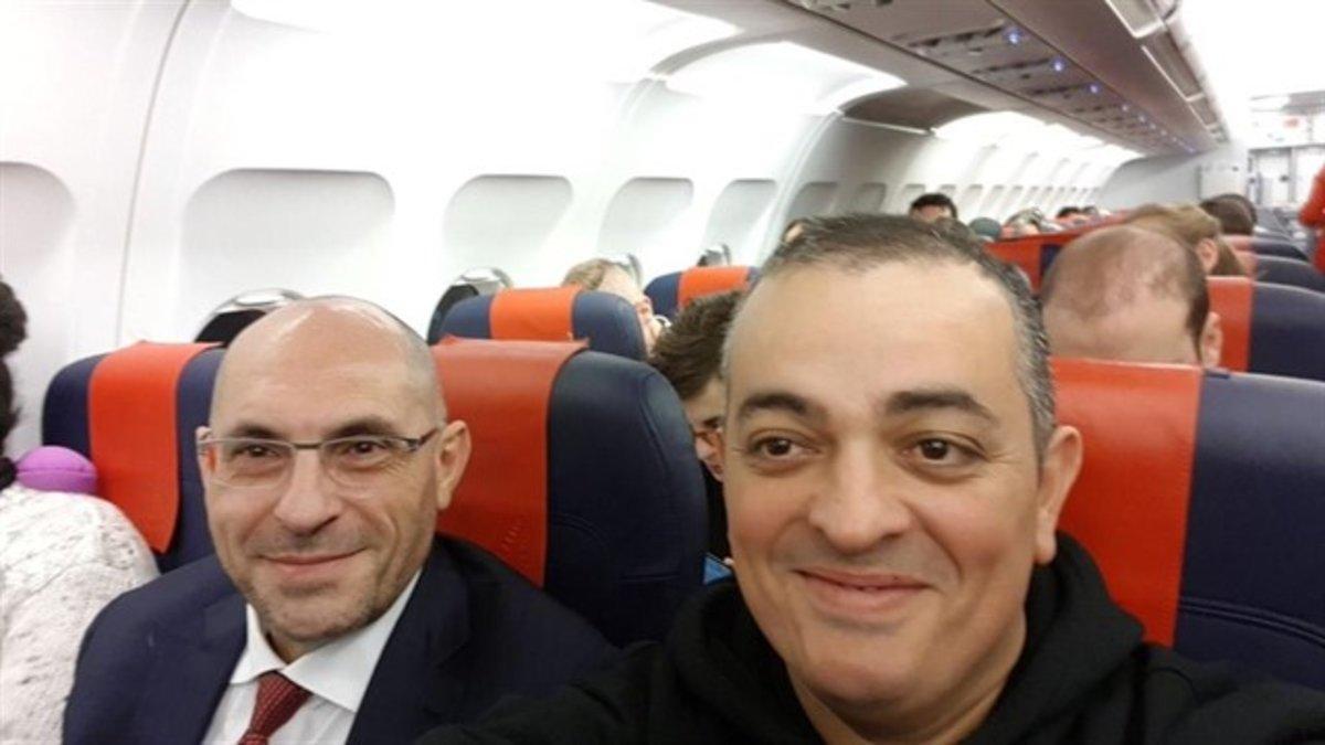 Elpidio Silva (i) y ’Tito’ Álvarez, en el viaje a Bruselas. Elpidio Silva (i) y ’Tito’ Álvarez, en el viaje a Bruselas.