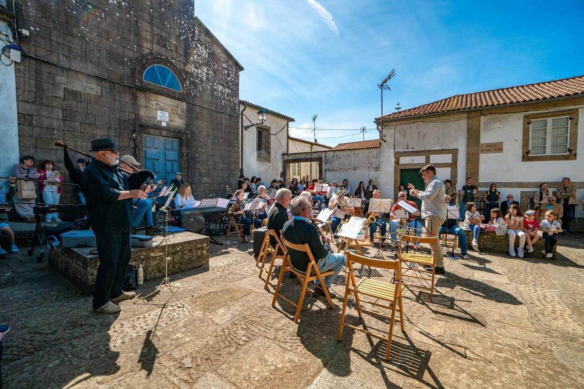 A Escola Municipal de Música ofreceu o seu tradicional Concerto para a Veciñanza