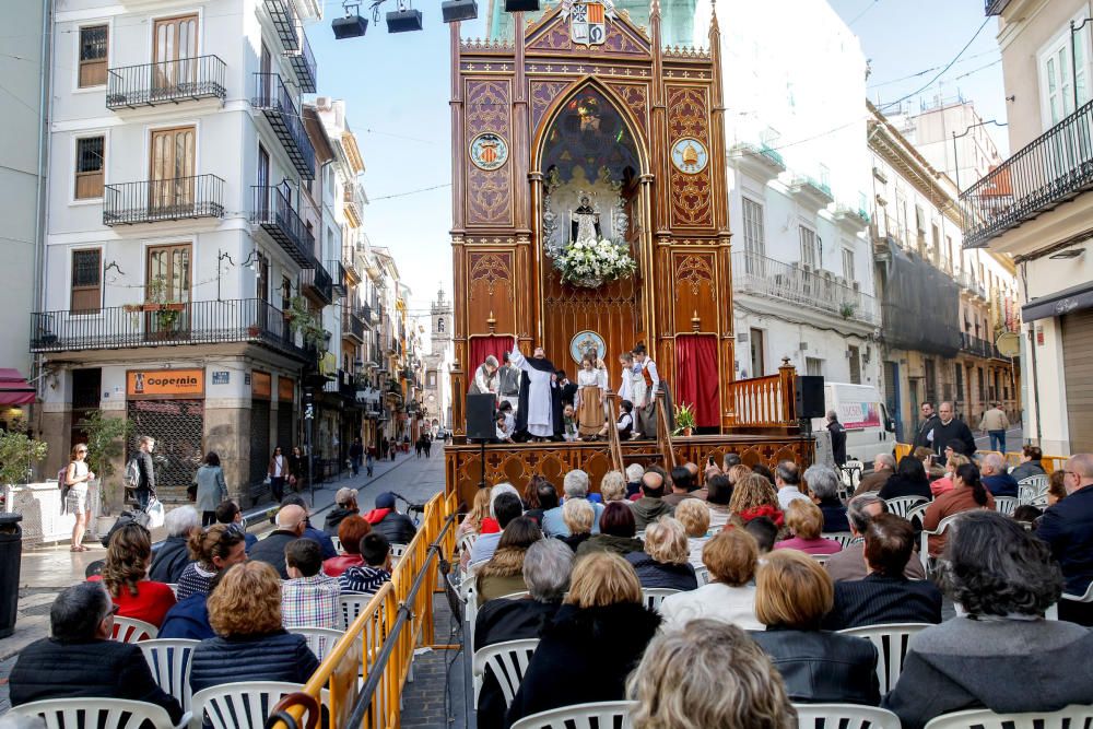 Representación en el altar del Tossal