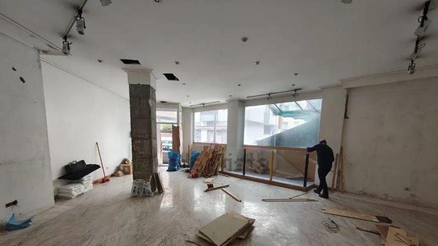 El uso para vivienda dispara un 12% el precio de los locales comerciales en Galicia: «Las plantas bajas ya no están demonizadas»