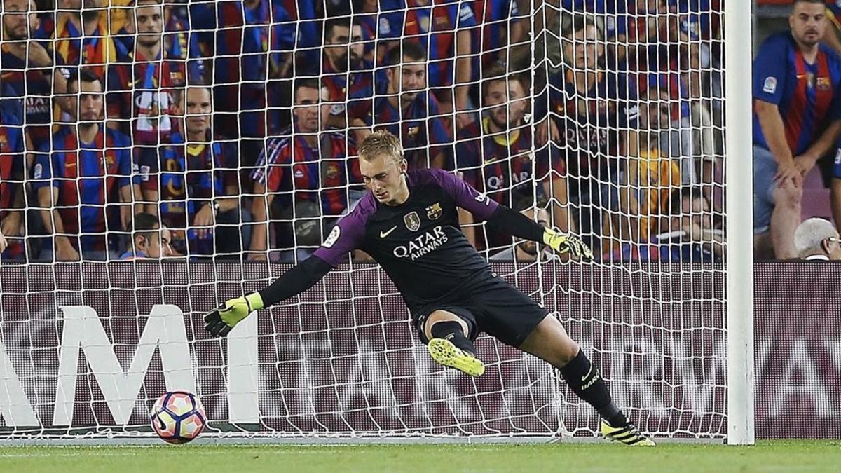 Cillessen, en el duelo con el Alavés, su único partido con el Barça.