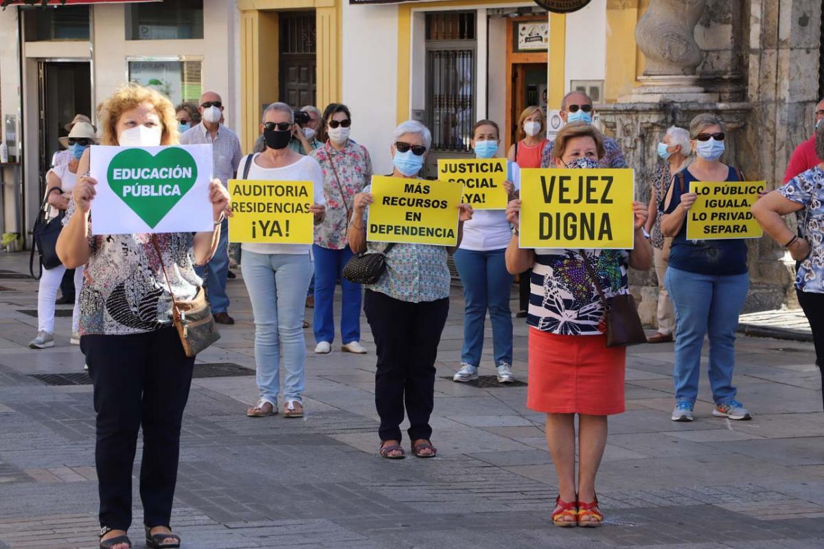 Los mayores reclaman un sistema público que garantice "una vejez digna"