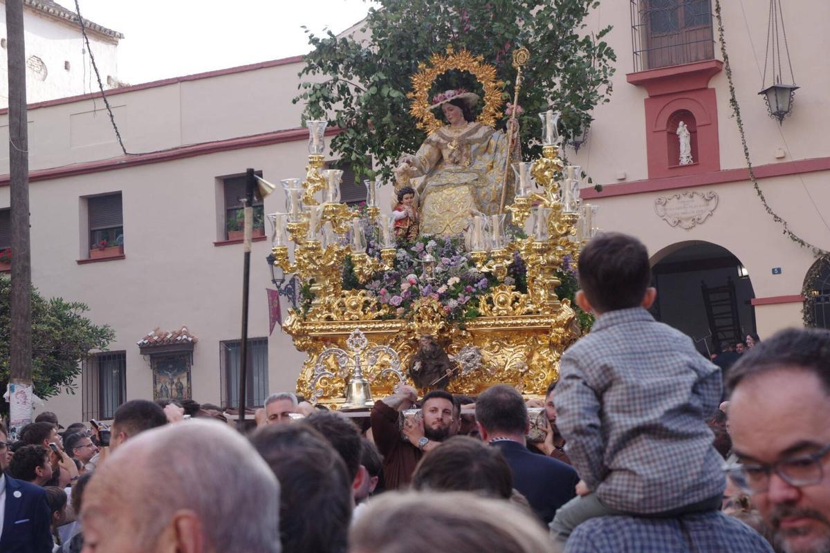 Procesión de la Divina Pastora por el barrio de Capuchinos