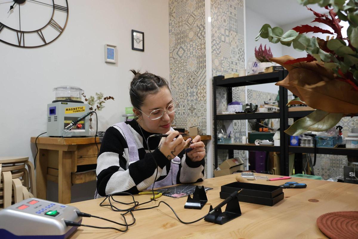 Con sus propias manos... en Vigo