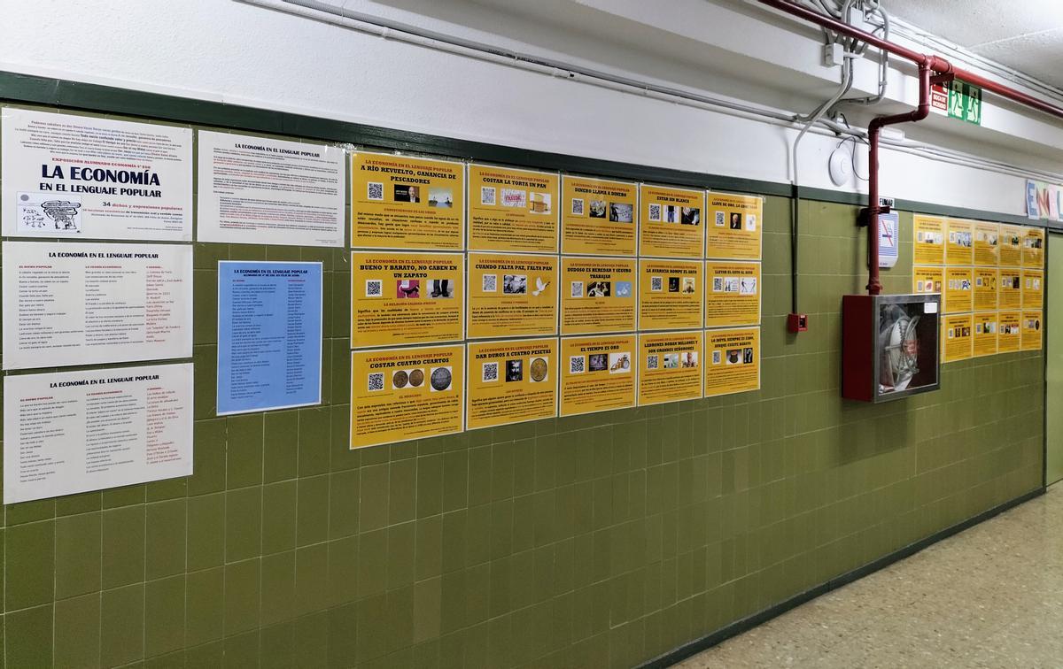La muestra completa el trabajo realizado por los estudiantes de Bachillerato sobre eufemismos de la prensa económica.