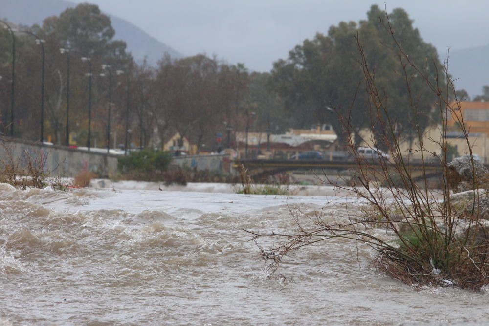 La capital de la Costa del Sol amanece bajo las nubes y con una previsión de lluvias intensas que se quedarán hasta la próxima semana