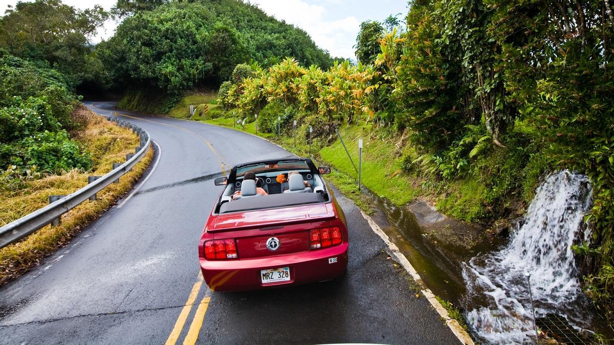 La famosa carretera de Hana en Maui, Hawái