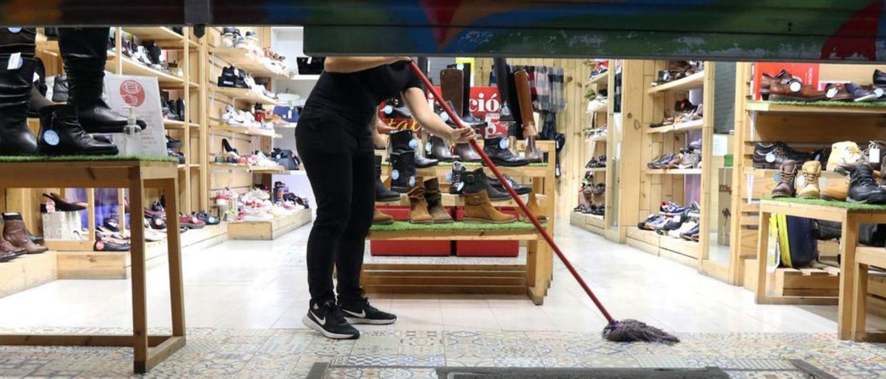 Un comercio en Málaga. | ÁLEX ZEA