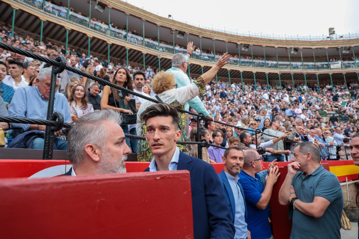 Ana Soria, la infanta Elena, Carlos Mazón o el futbolista Pepelu despiden a Ponce en València