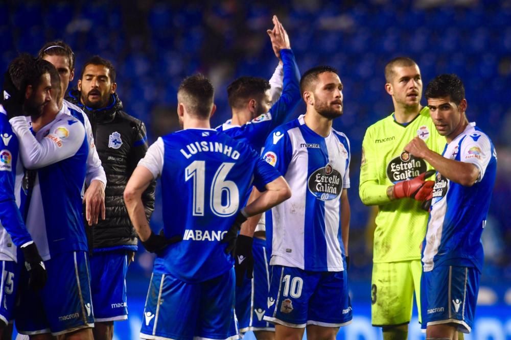 El Dépor cae en Riazor ante el Valencia