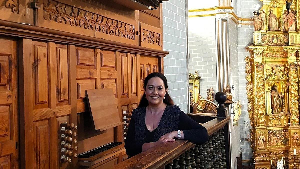 La organista Ana Isabel Serrano Osanz.
