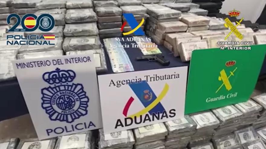 Narcotráfico en el puerto de Málaga: un funcionario de Aduanas, un escáner privado y casi 2.000 kilos de cocaína