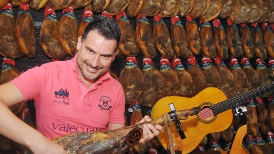 Carlos Piñana: &quot;Soy un flamenco académico y atípico&quot;