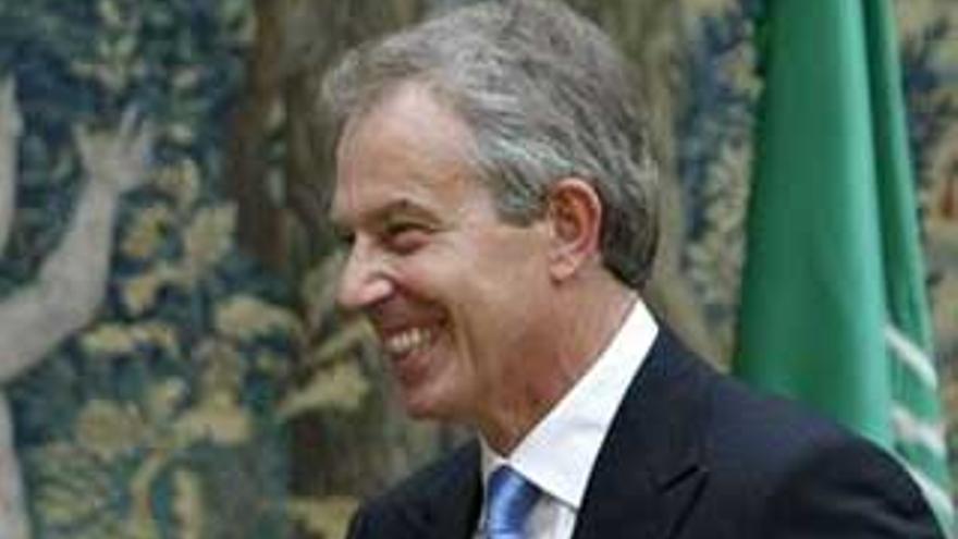 Blair pide a la UE que se implique más en Oriente Medio