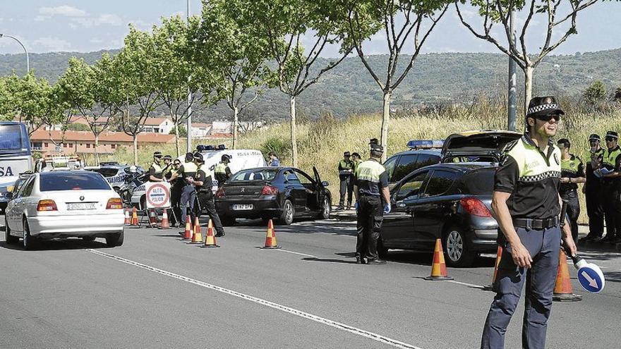 La policía local pone las primeras denuncias a &#039;taxistas de la droga&#039;