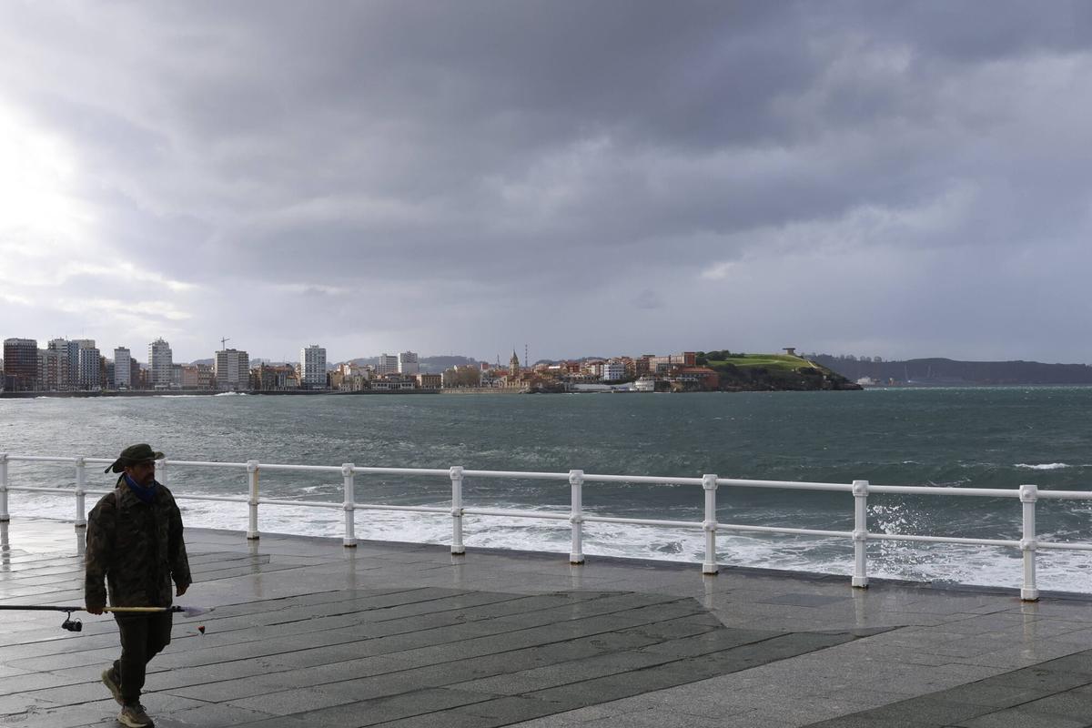 EN IMÁGENES: El rastro de la borrasca "Pedro" en la costa asturiana