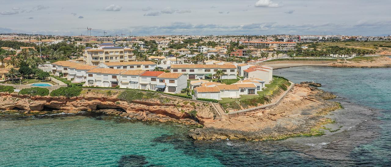 Una urbanización en Orihuela Costa.