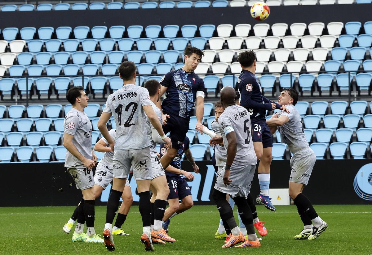 Remontada del Celta Fortuna ante el Avilés