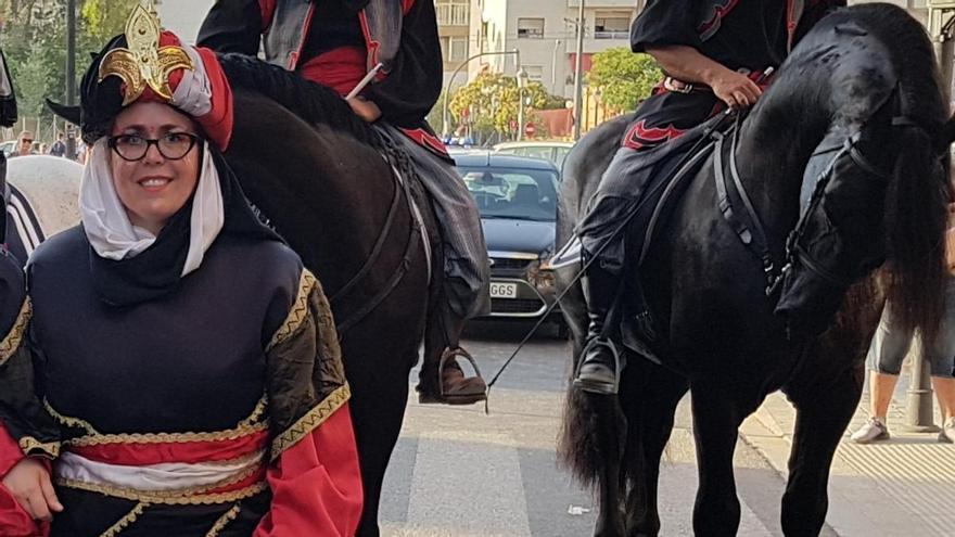 Una eldense llega a los Moros y Cristianos de València