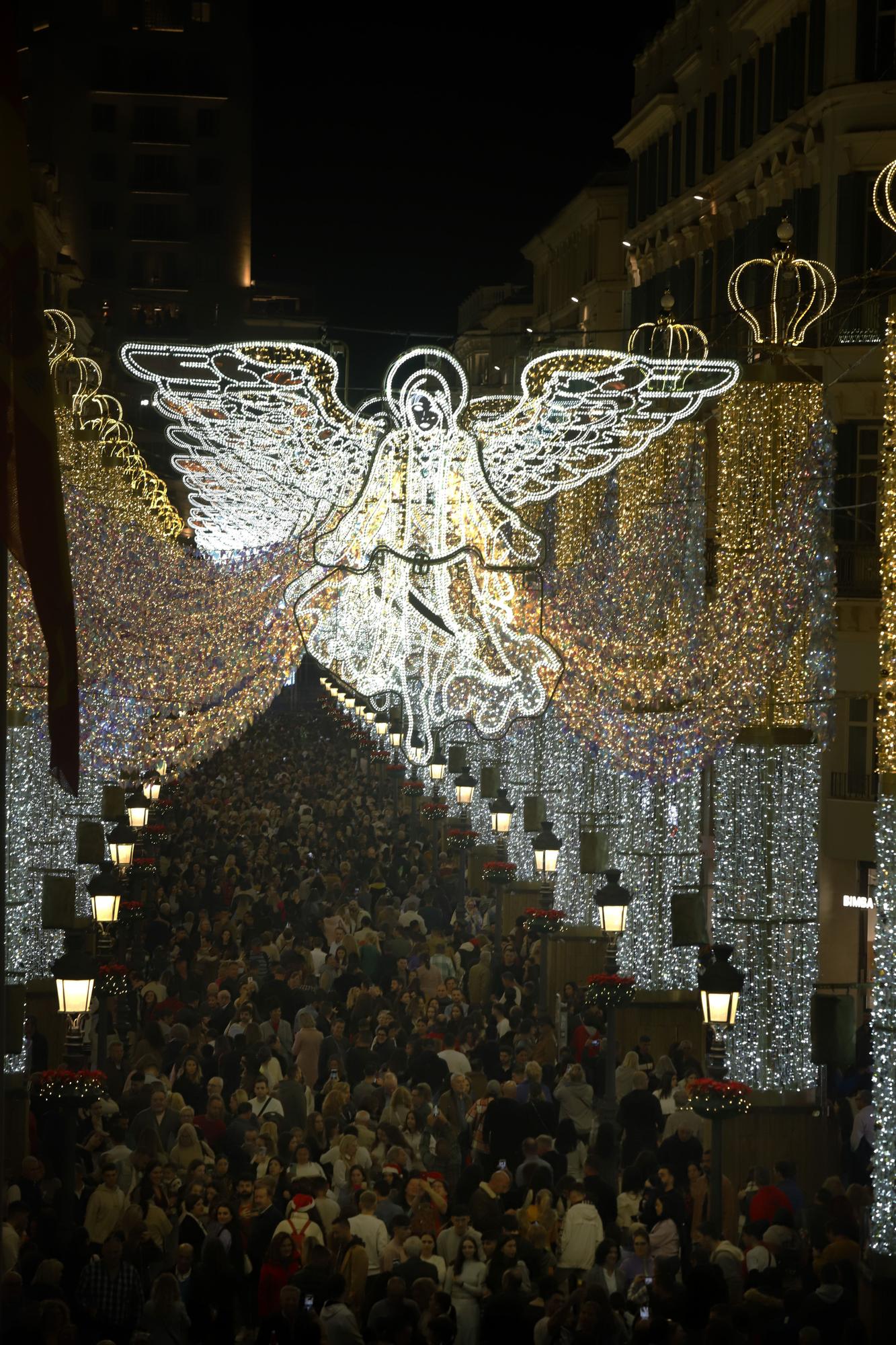 Navidad en Málaga | La calle Larios enciende sus luces de Navidad