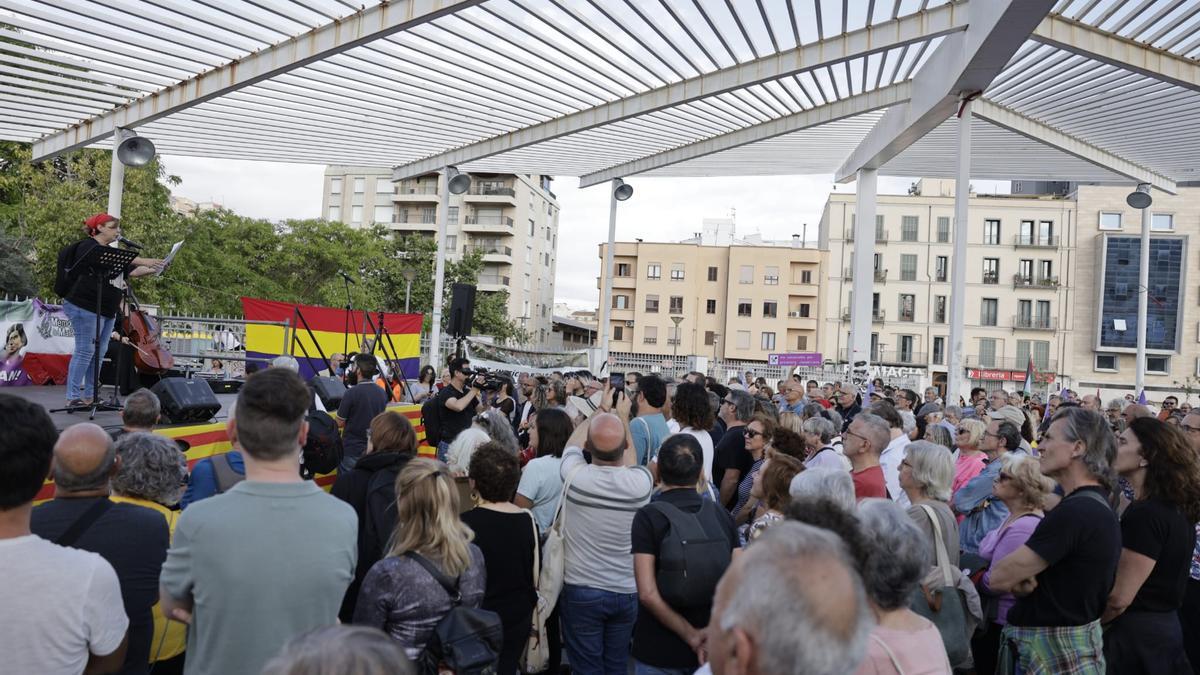 Concentración en Palma contra la derogación de la ley de Memoria Democrática