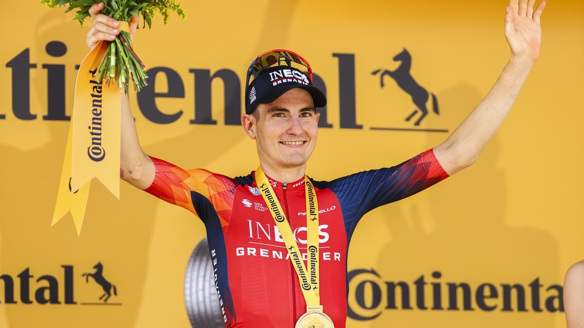 Carlos Rodríguez celebra un triunfo en el Tour de Francia
