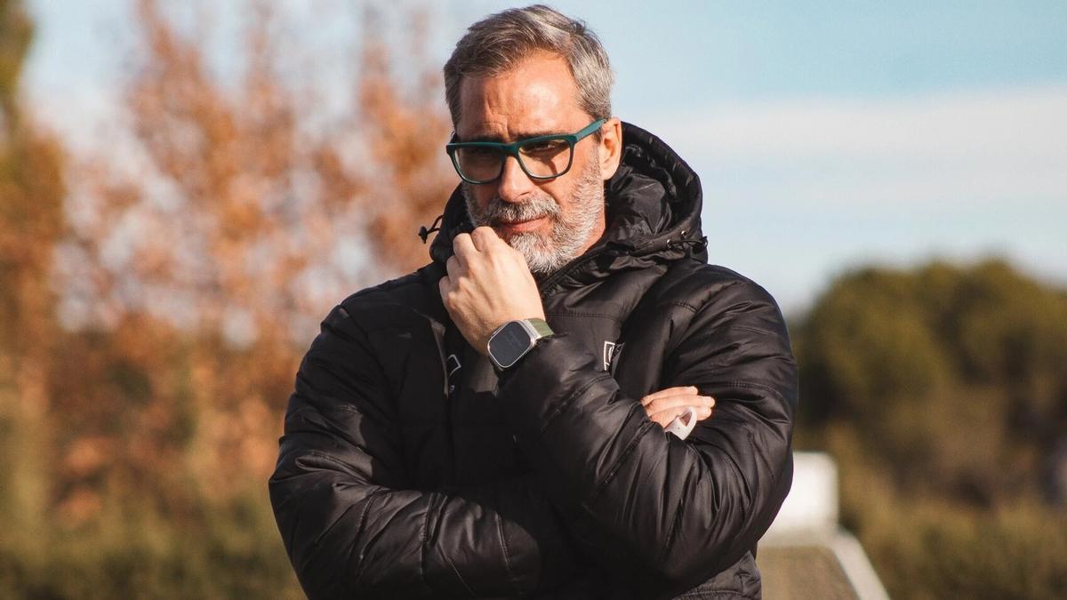 Jon Pérez ´Bolo´, durante un entrenamiento de la SD Huesca en la base aragonesa.