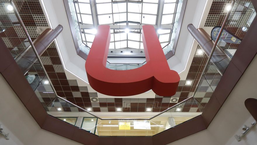 CCOO denuncia a Inspección de Trabajo el estrés térmico del Centro Comercial Utrillas de Zaragoza